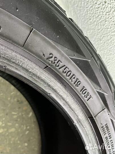 Toyo Observe G3-Ice 235/50 R19 и 255/45 R19 104T