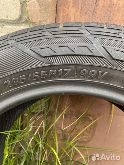 Hankook Dynapro HP RA23 235/55 R17