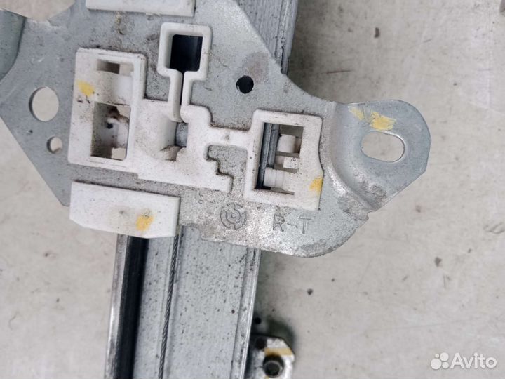 Стеклоподъёмник передний правый Nissan Infinite