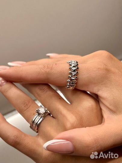 Кольцо clash de cartier