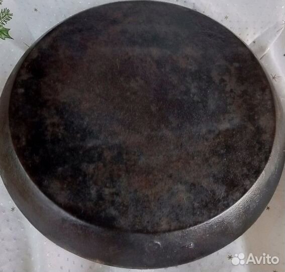 Чугунная сковорода времён СССР