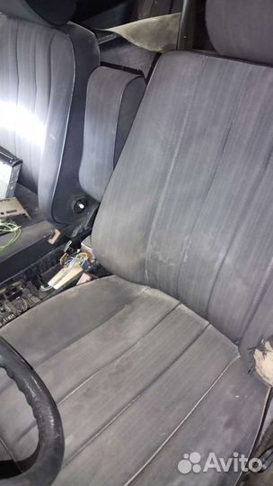 Автомобиль на запчасти Mercedes w124 om603