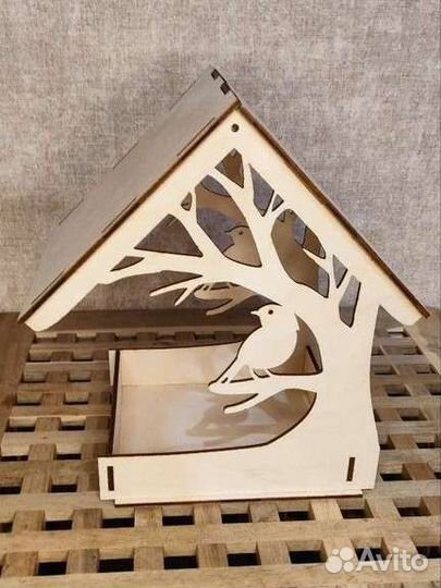 Кормушка для птиц