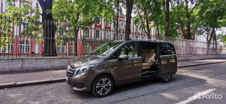 Аренда Mercedes v class с водителем