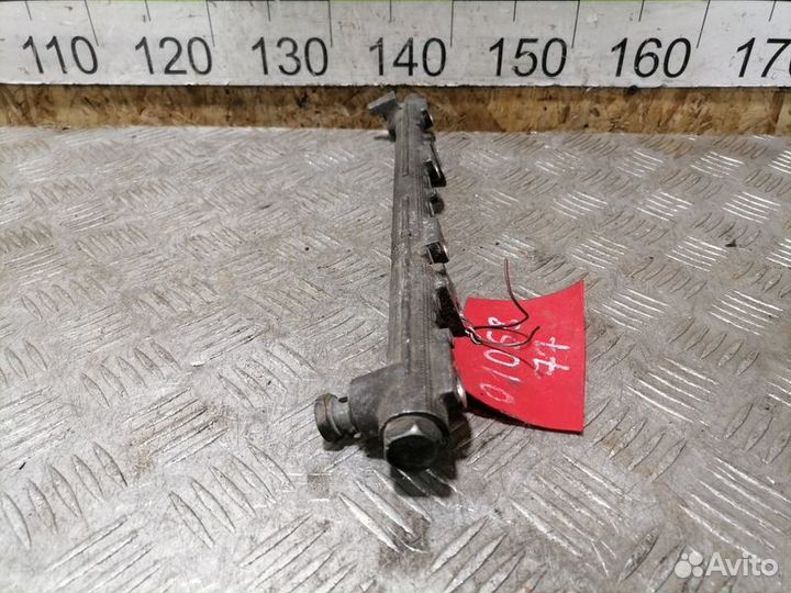 Рейка топливная рампа Toyota Land cruiser 100