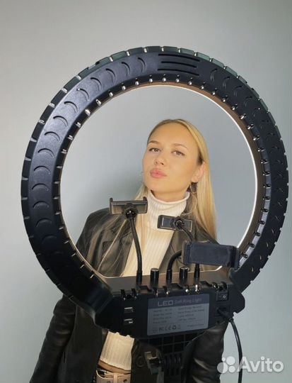 Кольцевая лампа