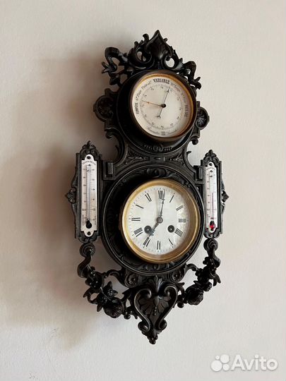 Часы настенные С барометром И термометром
