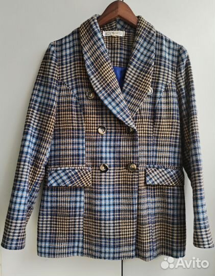 Жакет женский 46 разм