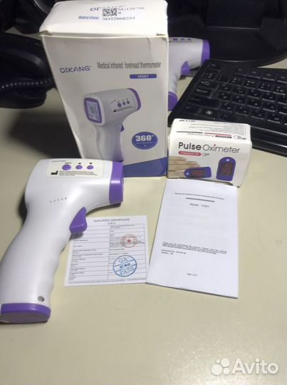 Термометр и пульсоксиметр