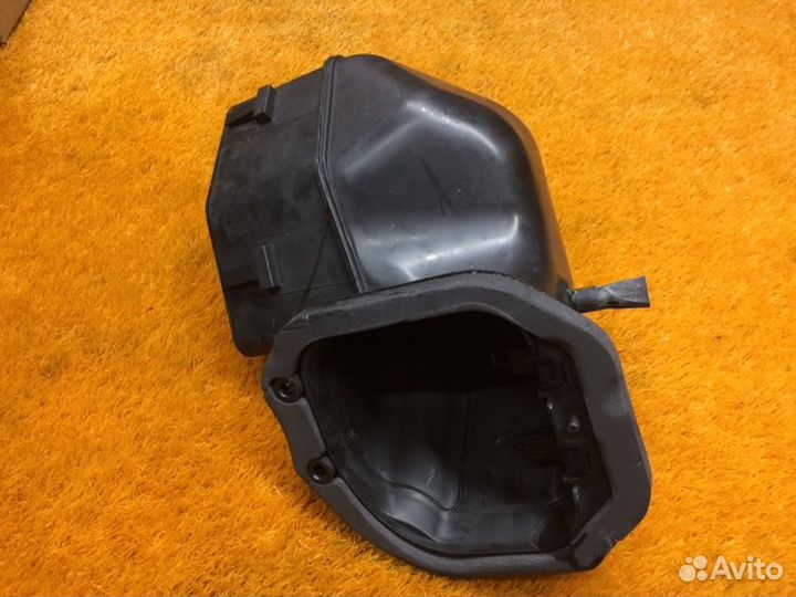 Воздухозаборник Audi Q7 4LB BHK 2009