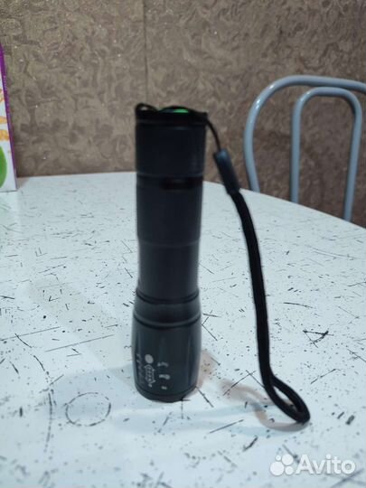 Фонарик светодиодный на батарейках