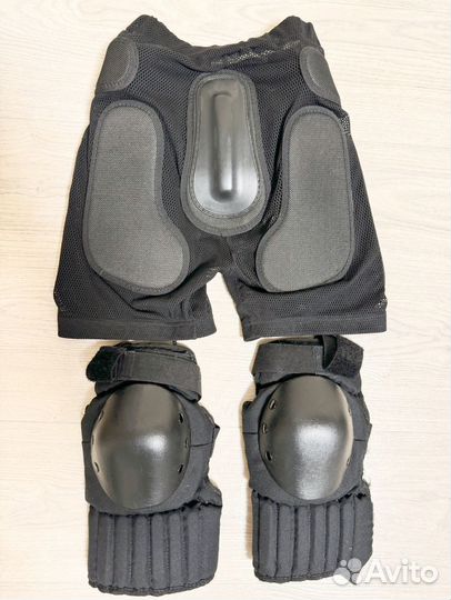 Защитные шорты и наколенники для сноуборда