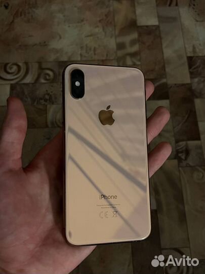 iPhone Xs, 64 ГБ