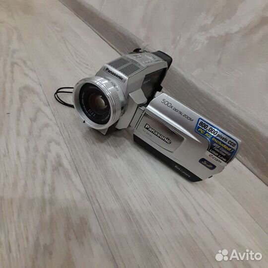 Видеокамера panasonic