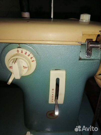 Швейная машина чайка
