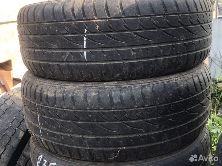 Continental CrossContact UHP E 225/55 R18 98V