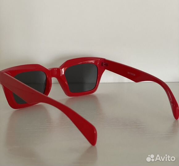 Солнцезащитные очки ASOS