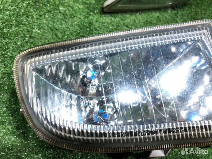 Комплект птф передний Toyota Estima ACR30