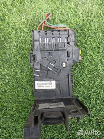 Блок предохранителей Peugeot 308, Пежо 308