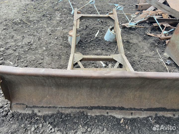 Лопата на мтз