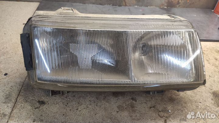 Volkswagen passat b4 фара