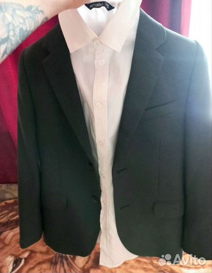 Школьный костюм