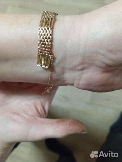 Золотые часы женские 585