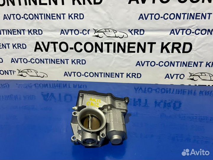 Дроссельная заслонка Nissan March AK12 CR12