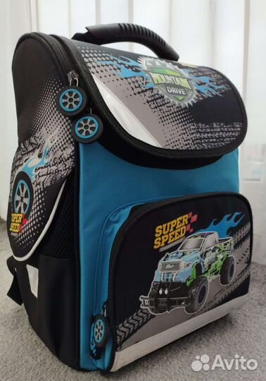 Ранец школьный для мальчика