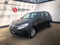 Renault Sandero 1.6 MT, 2013, 137 000 км, с пробегом, цена 650 000 руб.