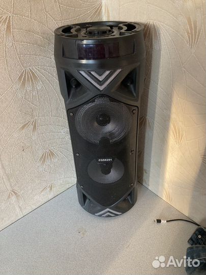 Блютуз колонка