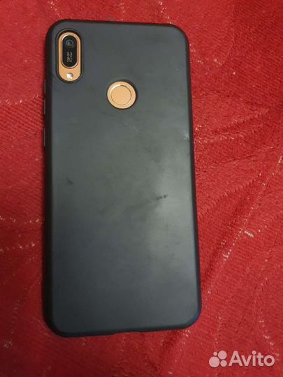 HUAWEI Y6 (2019), 2/32 ГБ