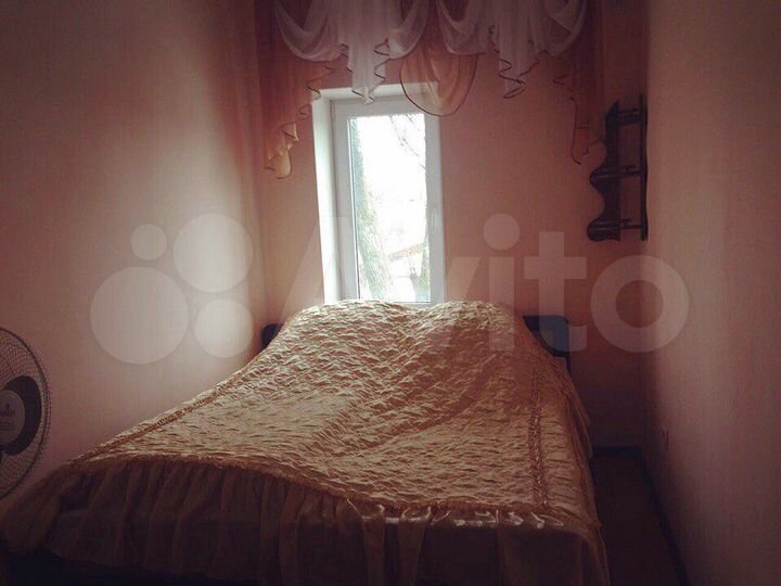 Дом 196 м² на участке 5 сот.