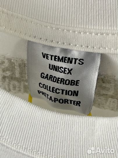 Футболка Vetements Devil Does Wear (Белая)