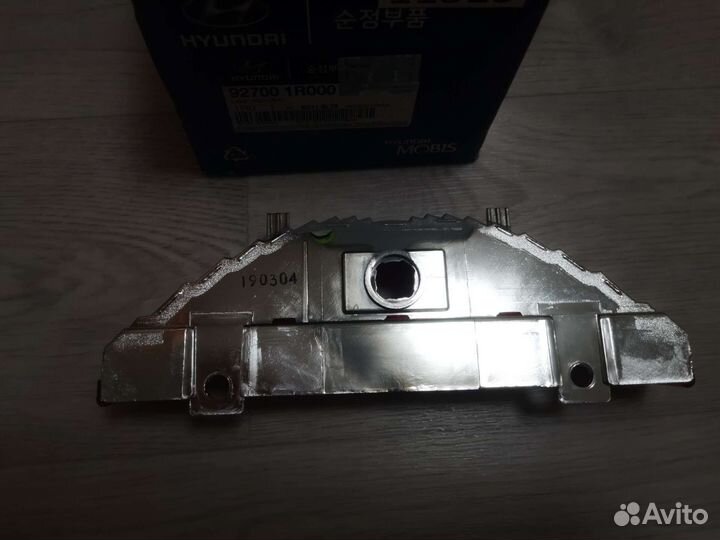 Фонарь дополнительного стоп сигнала