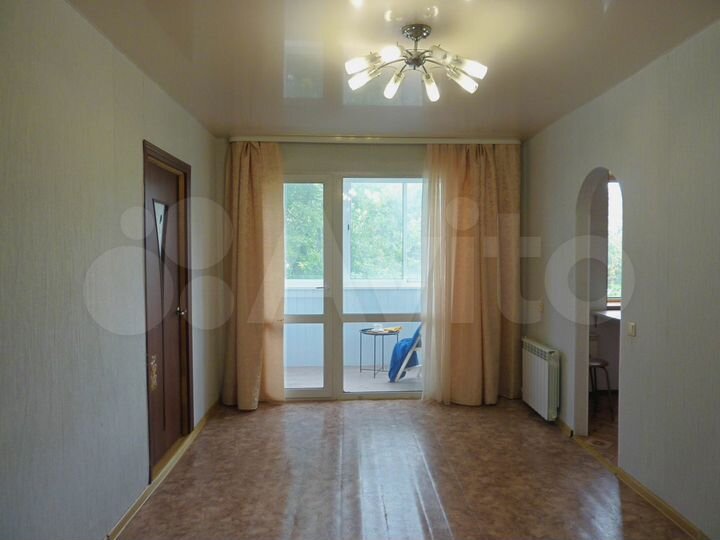 3-к. квартира, 54,4 м², 2/4 эт.