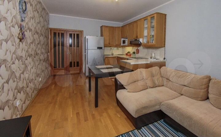 3-к. квартира, 92 м², 7/17 эт.