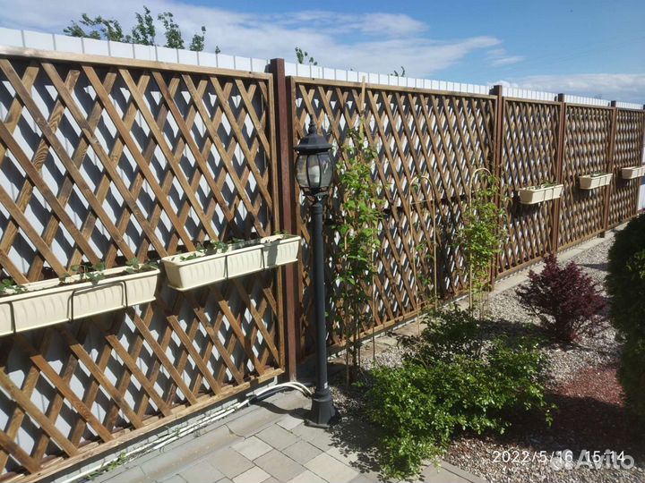 Шпалера деревянная