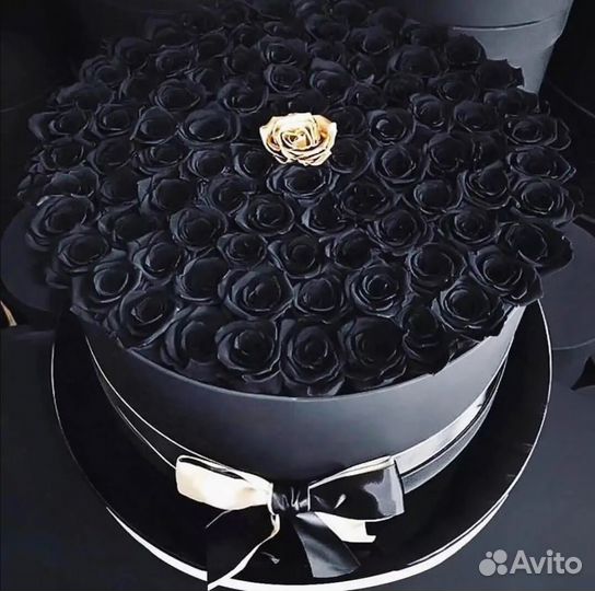 Букеты из чёрных роз с доставкой и вручением