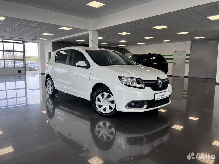 Renault Sandero 1.6 AT, 2017, 148 341 км