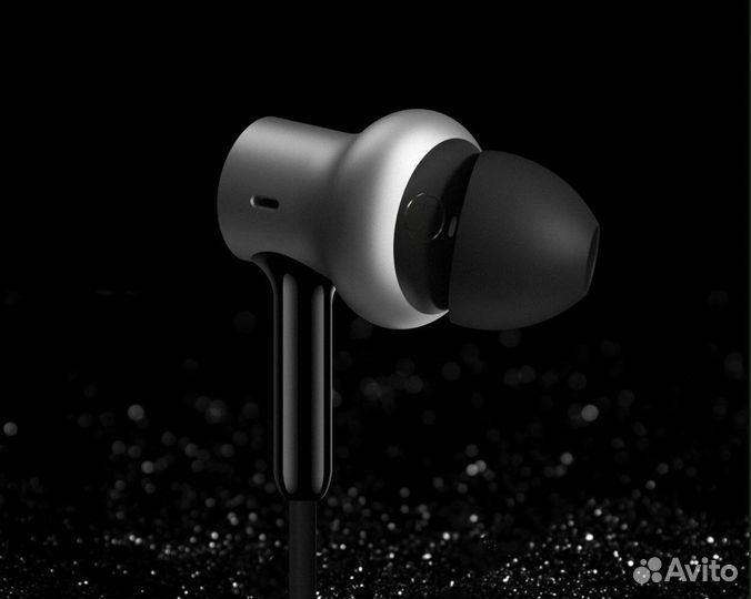 Наушники Xiaomi Mi In-Ear Headphones Basic