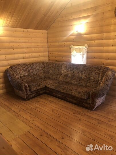 Продам угловой диван бу