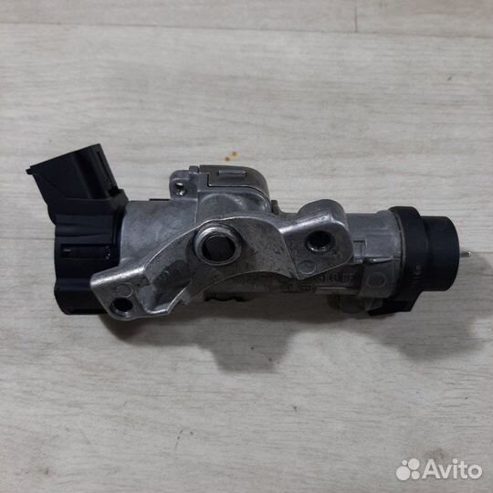 Замок зажигания Volkswagen Polo седан 2016