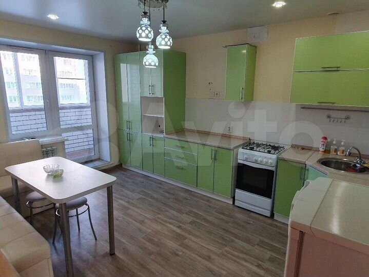 2-к. квартира, 54 м², 6/9 эт.