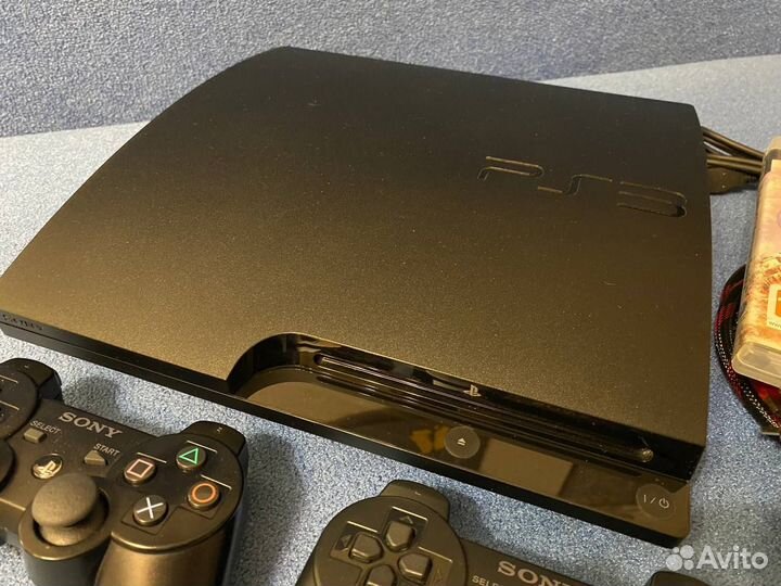 Sony PS 3 Slim с 14 играми