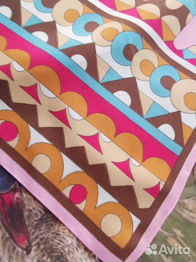 Очень стильный винтаж платок италия