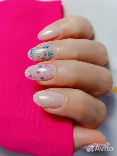 Маникюр / Педикюр / Наращивание