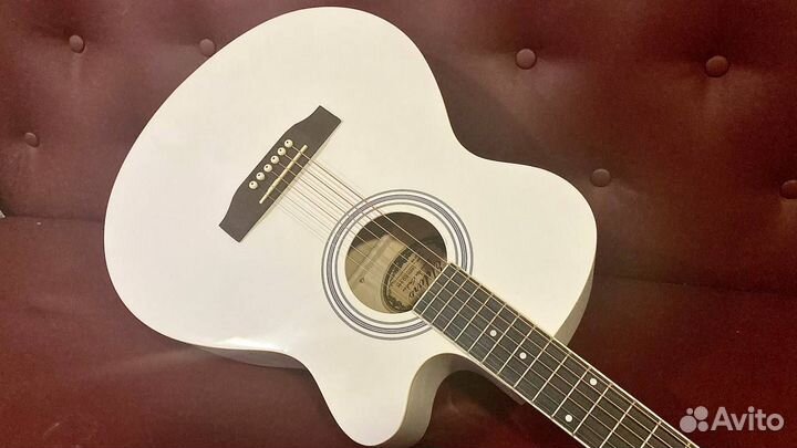Электроакустическая гитара