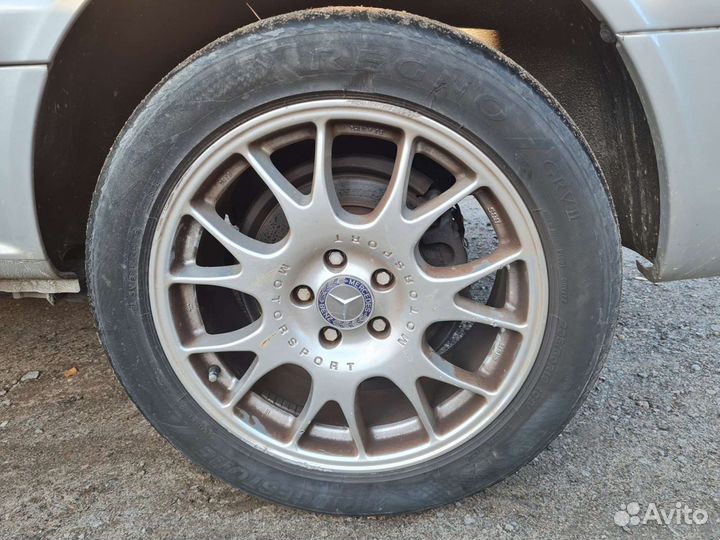 R18 Bridgestone Regno GRVII 235/50, PCD 5x112 DIA 66.6