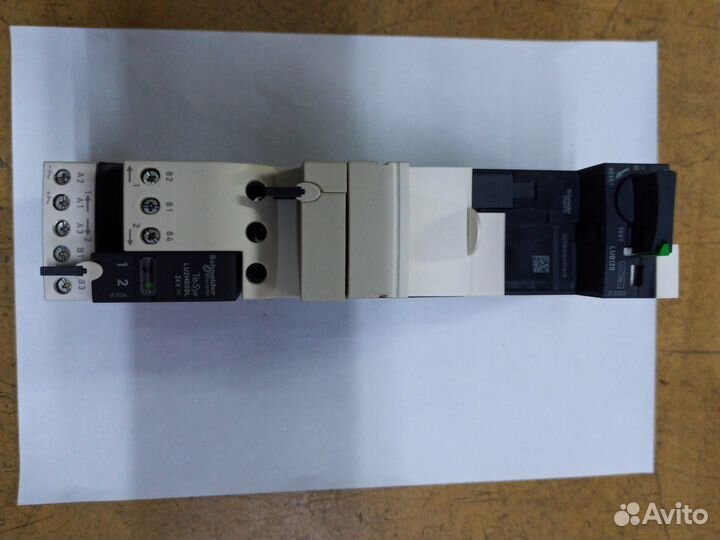Schneider Electric LU2B12BL